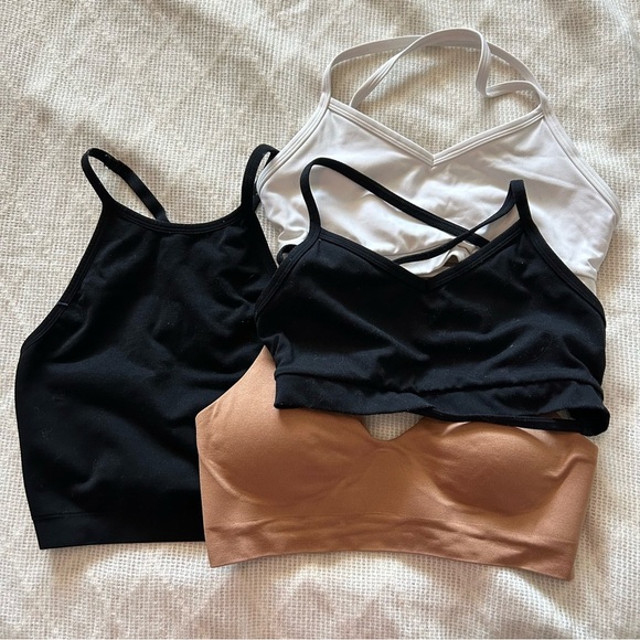 SET of Four Sports Bras Forever 21 True Nuetrals Athletic Athleisure Small - Picture 1 of 15